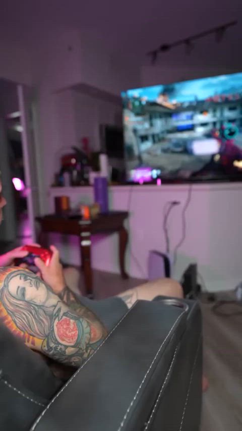Gaming and sucking