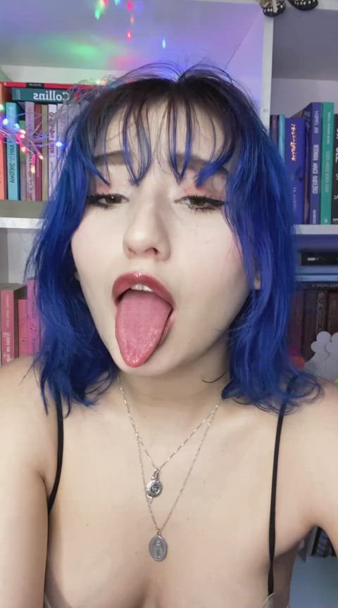 Am I your fav ahegao girl? ^-^