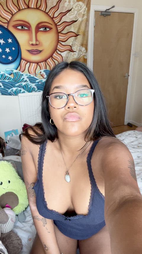 Hot Thai Uni girl