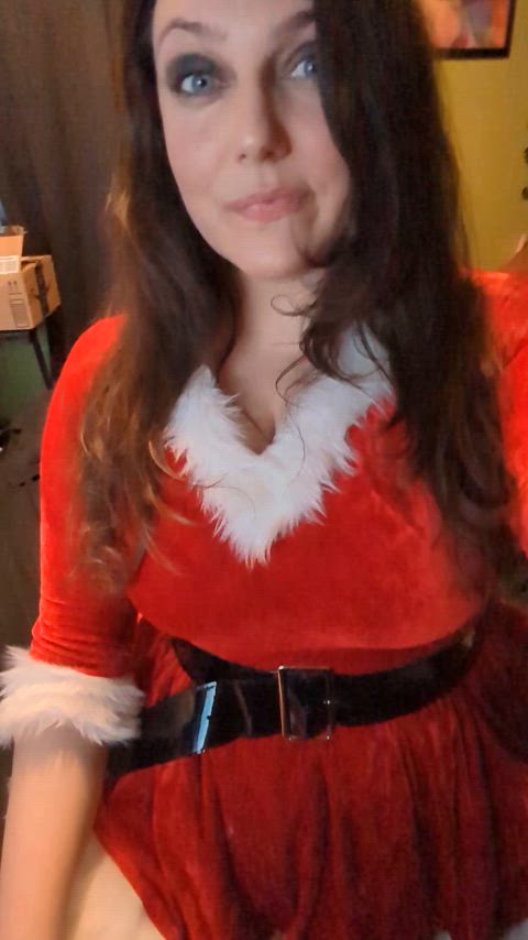 Mrs. Clause is ready for you. [f]