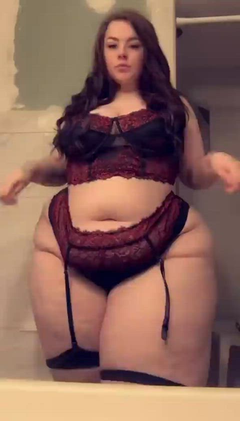 Bbw pawg in lingerie