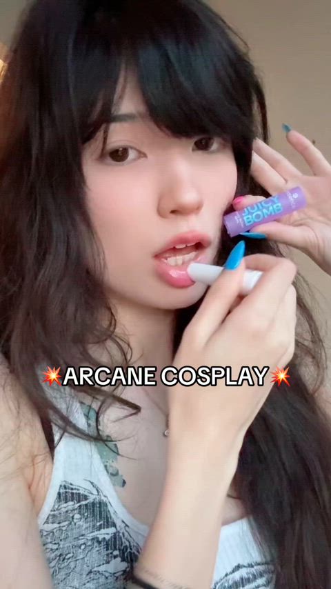 Emiru's Jinx cosplay