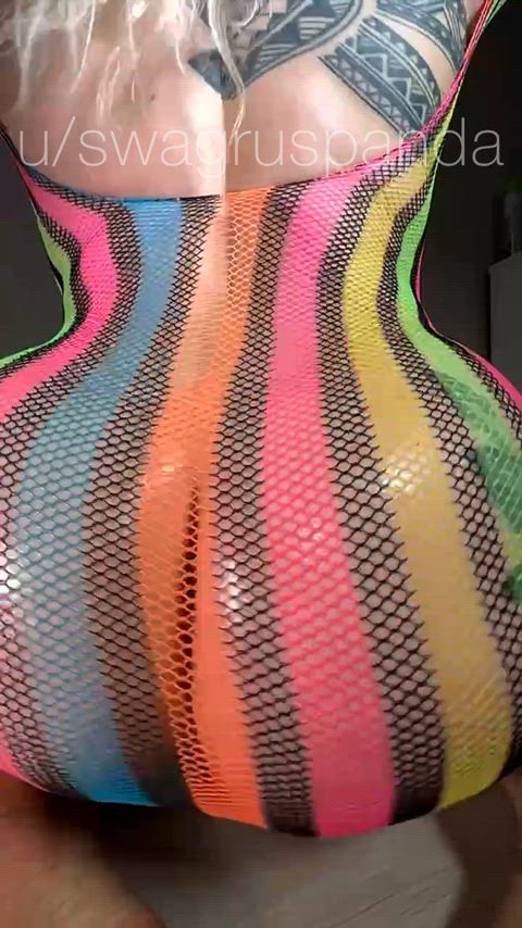 Feel how soft my ass is when I twerk