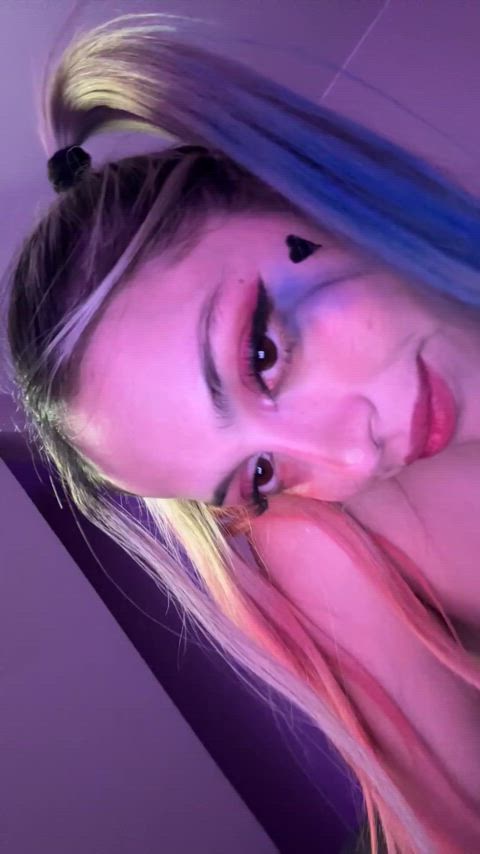 Harley Quinn (SophieeQuinn) Thanks for the Love <3