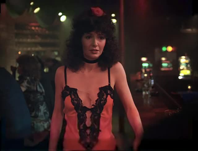 Mary Steenburgen completely naked in Melvin and Howard (uncropped with hint of bush)