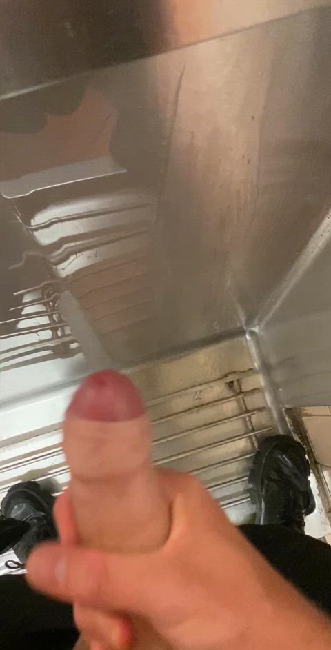 First time being walked in on while cumming at busy train station 💦 quickly stopped filming 🙈