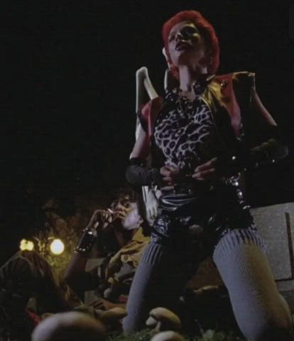 Tits of Terror #1: Linnea Quigley - The Return of the Dead