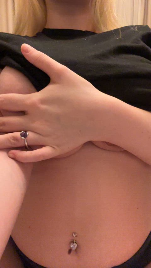 I'm in love with their ghostness