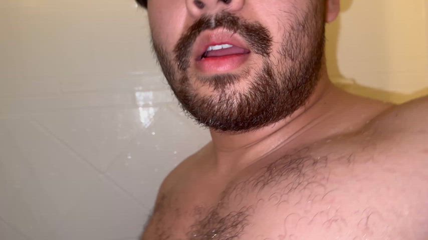 Daddy wants you on your knees in the shower