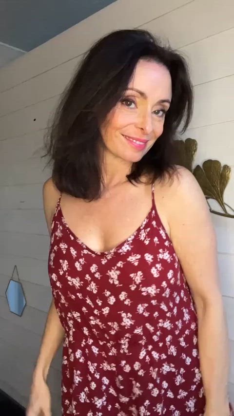 Mom got all naked up for you!