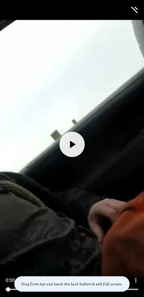 Proper vid of the "almost caught in the car"