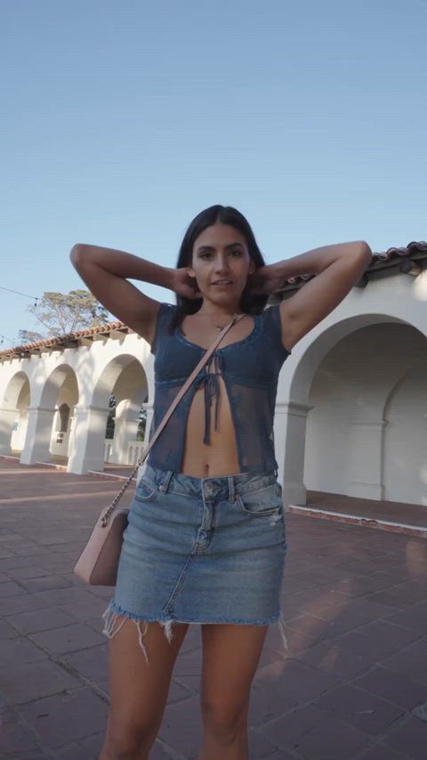 Showing off my jewelry [GIF]