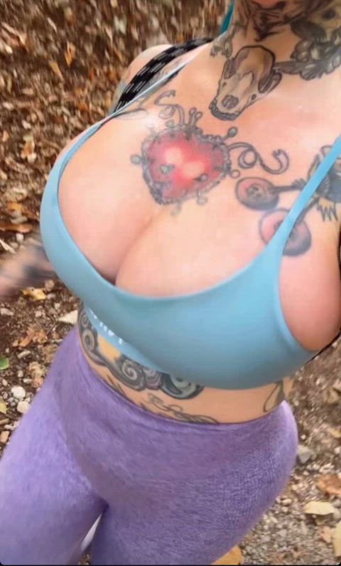 Riae out for a hike