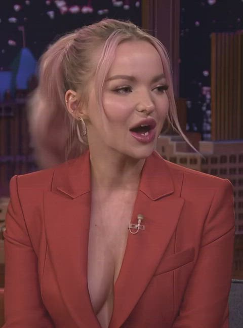 Dove Cameron