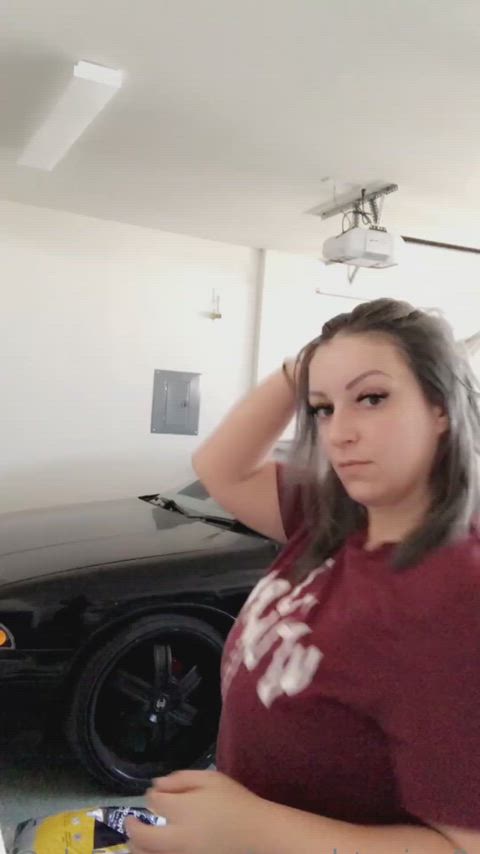 Drop in the garage 