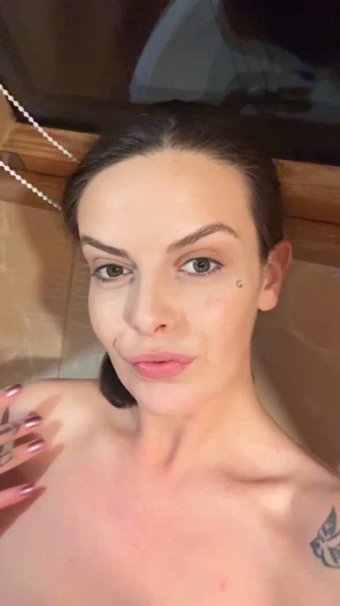 You probably prefer them younger but that's because you just haven't test-driven the right 1980s mom yet