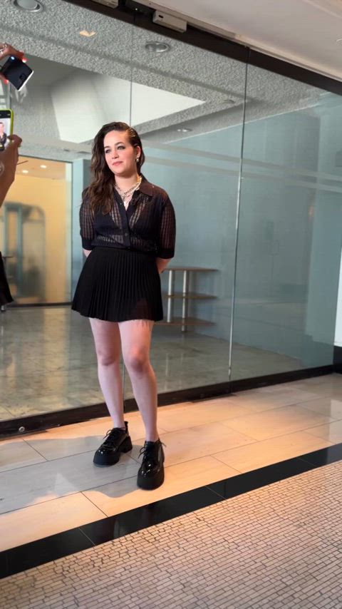 Mary Mouser