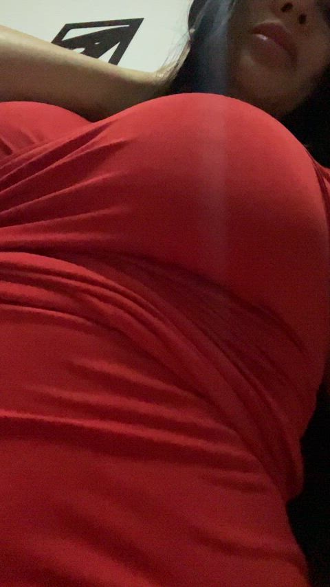 That's the view of having a busty latina mommy (reveal)